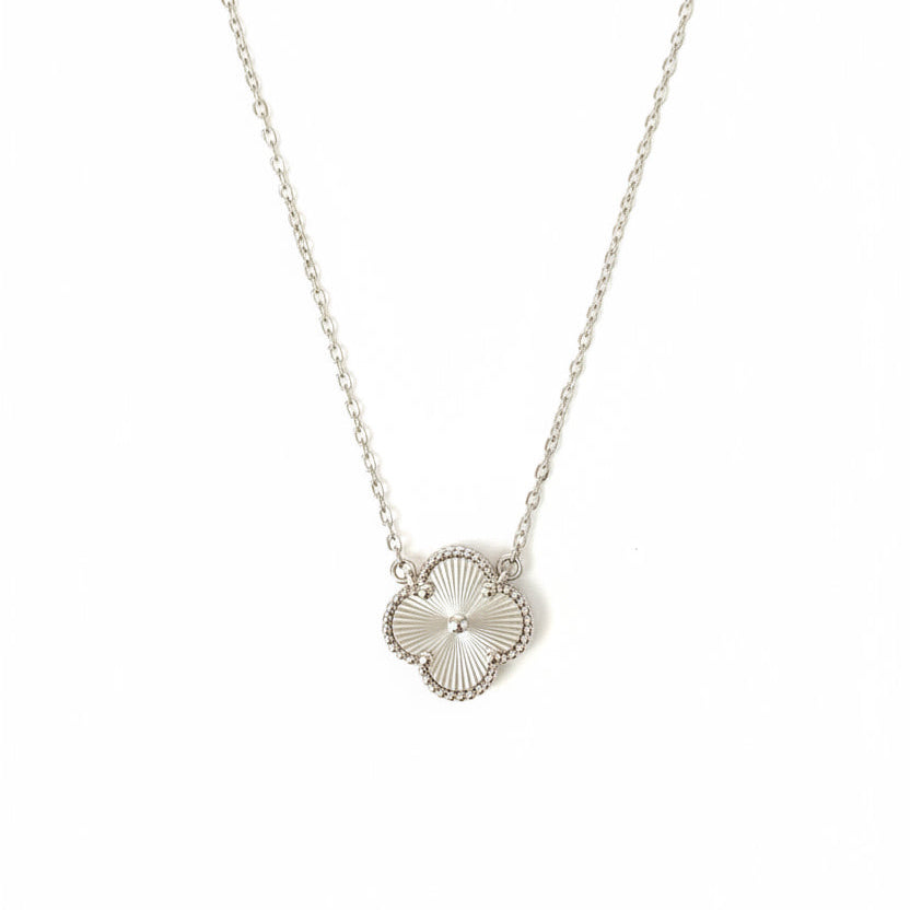 Four Leaf Clover Necklace 925 Silver / Rhodium Plating