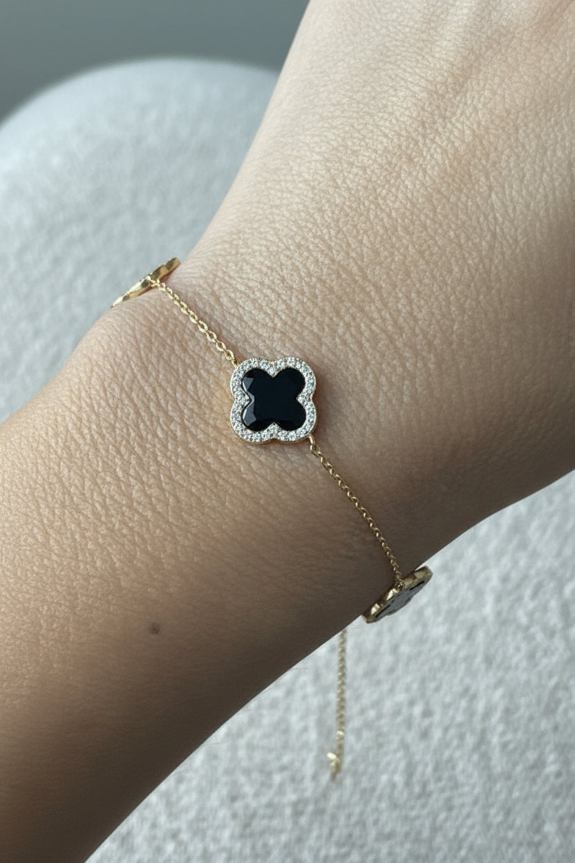 Four Leaf Clover Bracelet - Black Onyx  18K GP