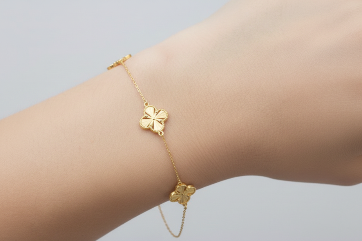 Four Leaf Clover Vermeil Bracelet (18K gold plated on silver)