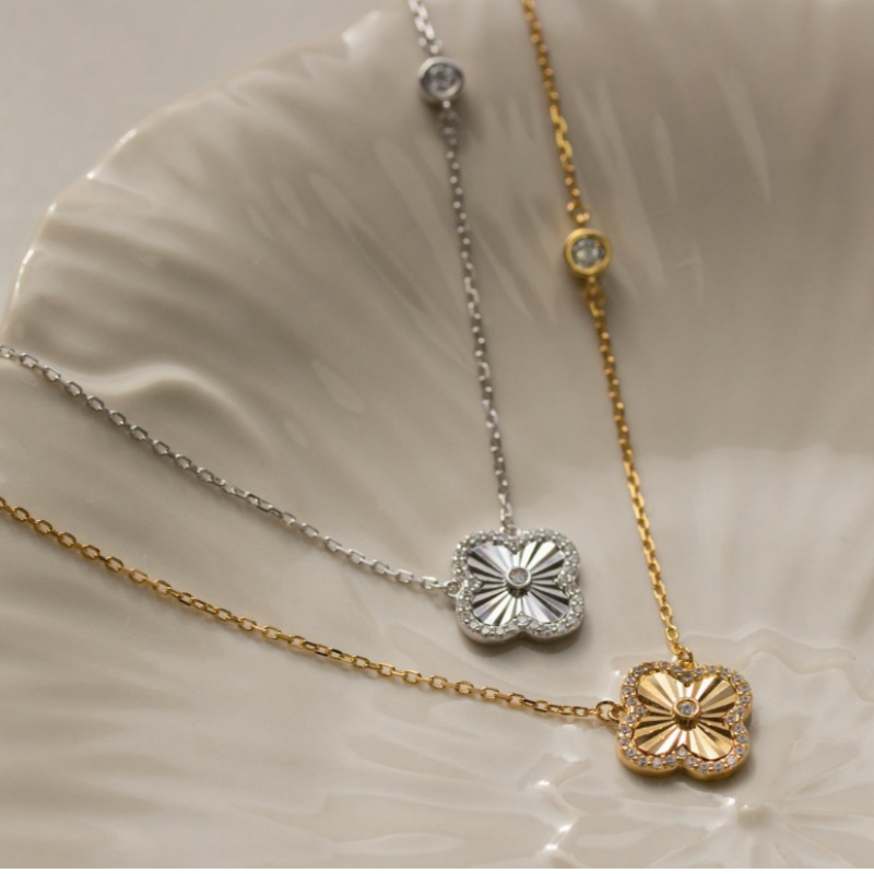 Four Leaf Clover Necklace Rhodium Plated with Floating CZ